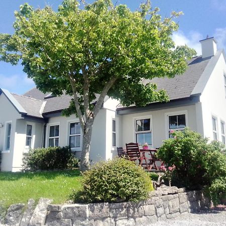 Fairwinds Guest Accommodation Doolin Exteriér fotografie