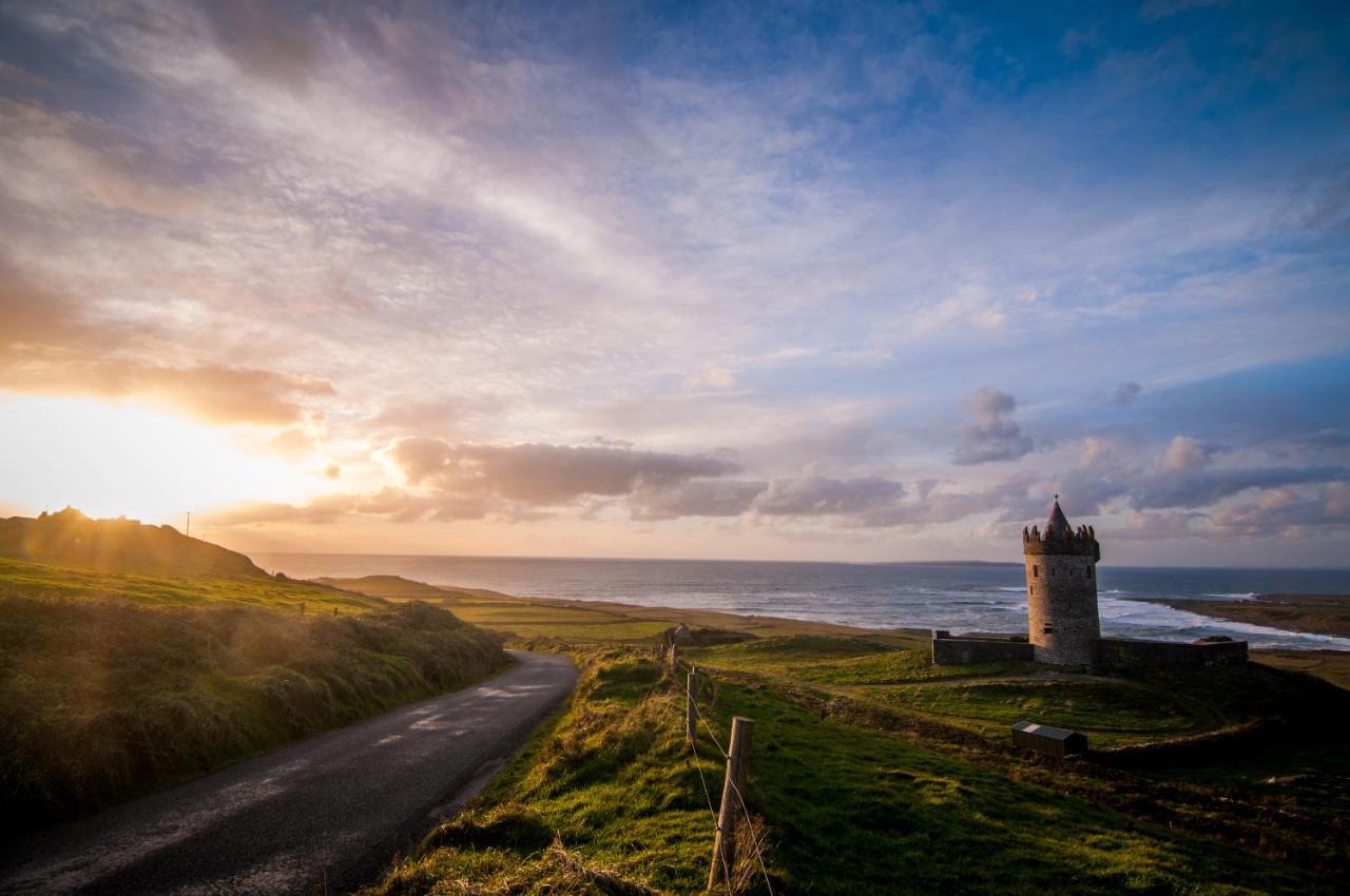 Fairwinds Guest Accommodation Doolin Exteriér fotografie
